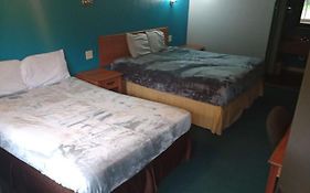 Hotel 2 Double Bed Studio 109 & Hot Tub